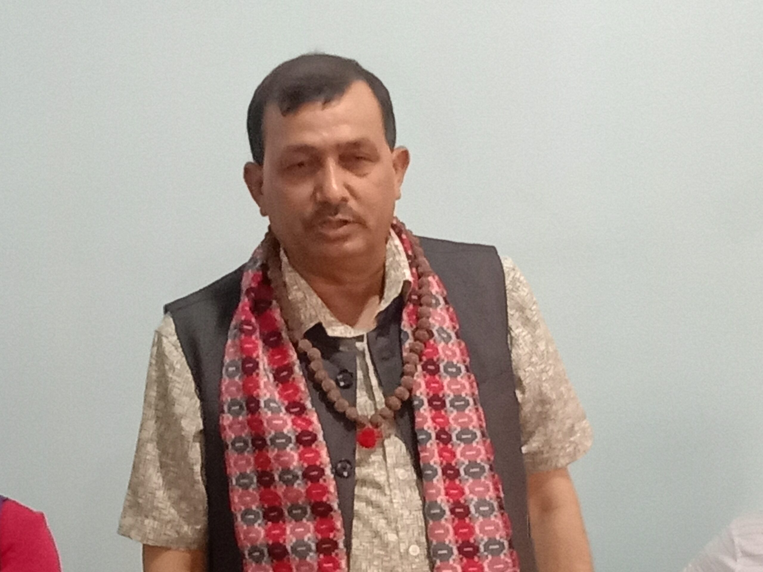 ‘सर्वसम्मत उम्मेदवार बनाउनुस्’