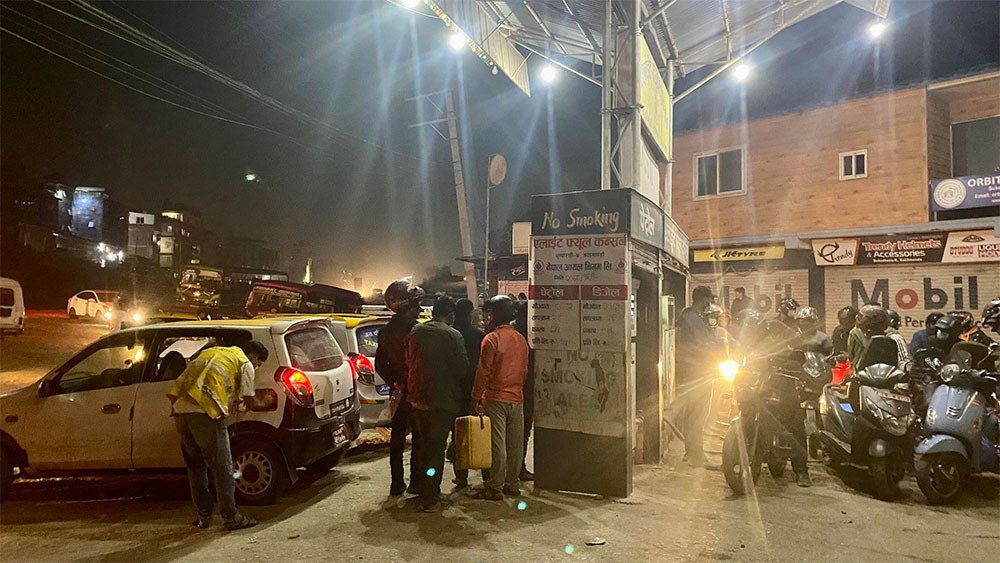 पेट्रोलियम व्यवसायीको आन्दोलन फिर्ता