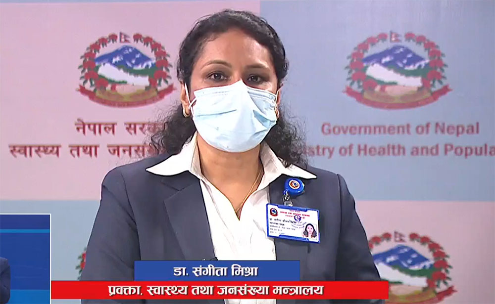 मतदान केन्द्रमा कोरोनाविरुद्ध खोप लगाइने