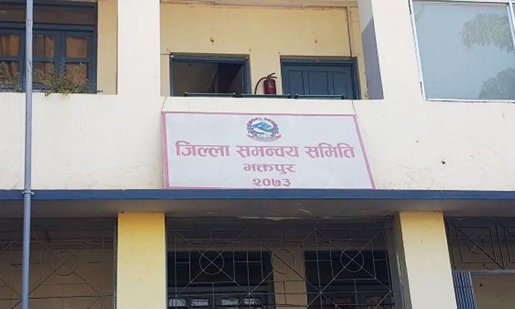 भक्तपुर जिसस प्रमुखमा  गोला प्रथाबाट एमालेका थापा विजयी