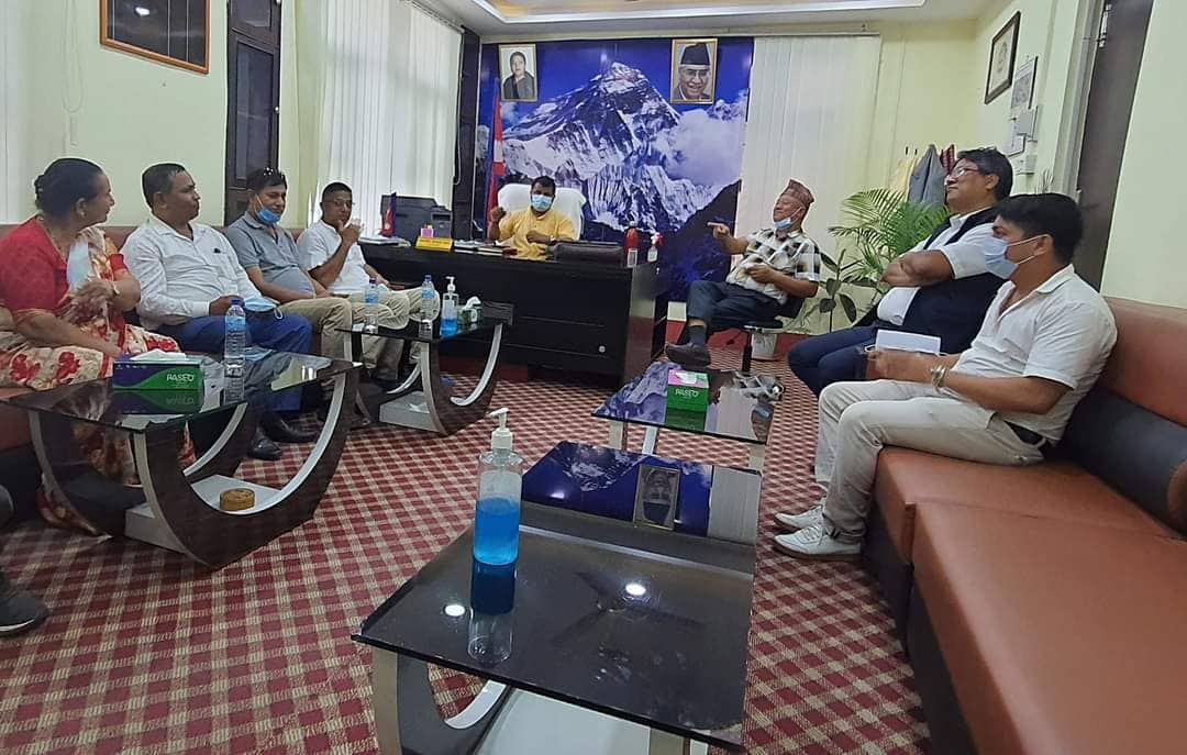 मदन भण्डारी अस्पतालमा तत्काल विशेषज्ञ डाक्टर उपलब्ध गराउन मन्त्रीको ध्यानाकर्षण