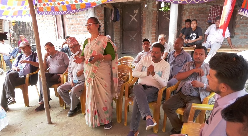 भगवती चाैधरीलाई लाग्याे गोली र छुरा हान्न कार्यकर्ता उक्साएकाे आराेप