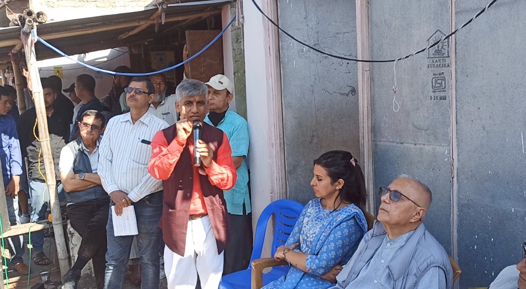 घरदैलोमै आएर समस्या बुझ्ने नेता चुन्नुहोस : कार्की
