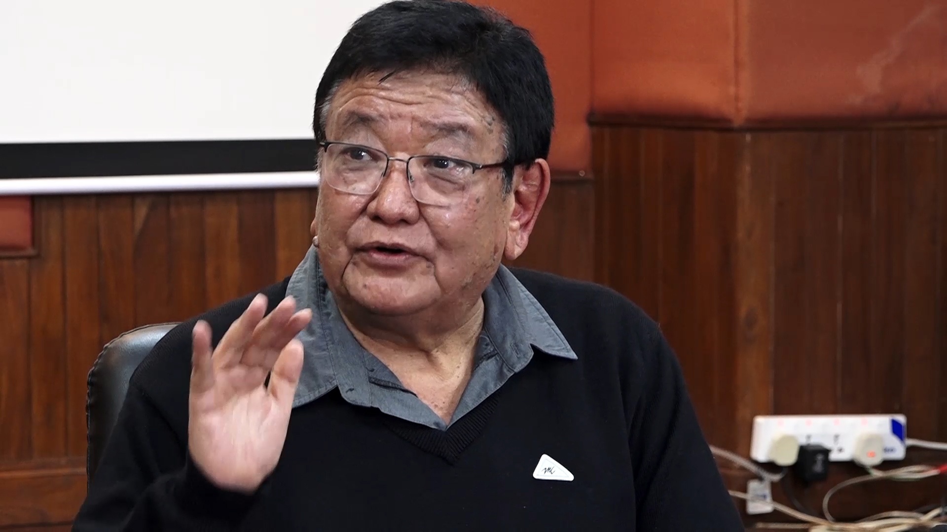 नेपाललाई आँखा उपचारमा विश्वकै प्रमुख गन्तव्यस्थल बनाउन सकिन्छ : डा. रुइत (अन्तर्वार्ता)