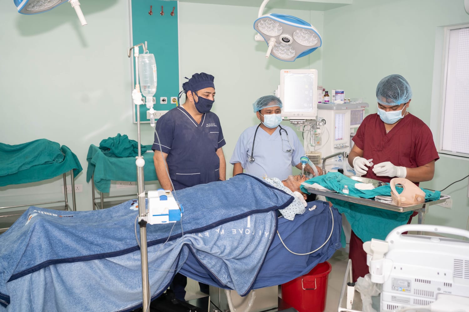 आर्या न्यूरोमा पहिलो पटक ‘पाईका एन्युरीज्म क्लिपिङको’ सफल शल्यक्रिया