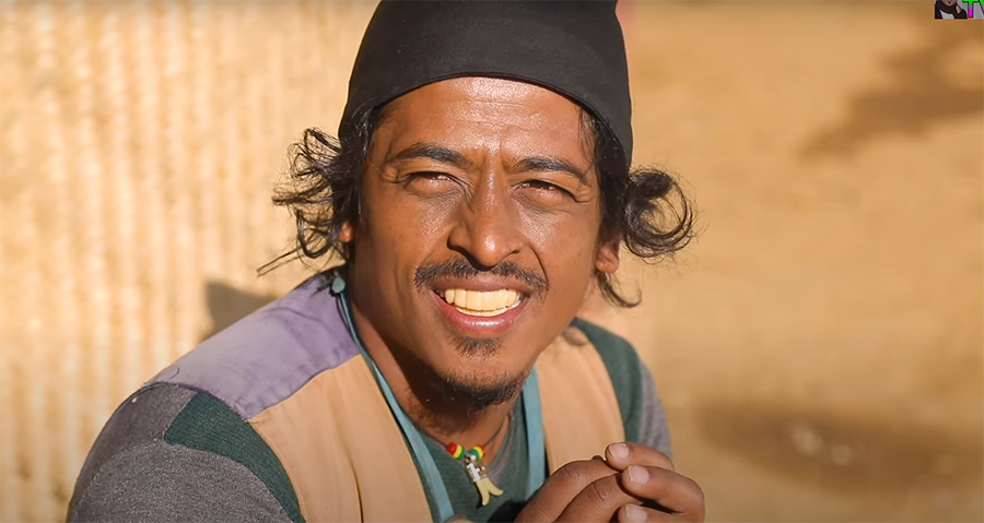अवैध सट्टेबाजी खेलाएको आरोपमा कलाकार ‘बल्छी ध्रुवे’ सहित ८ जना पक्राउ