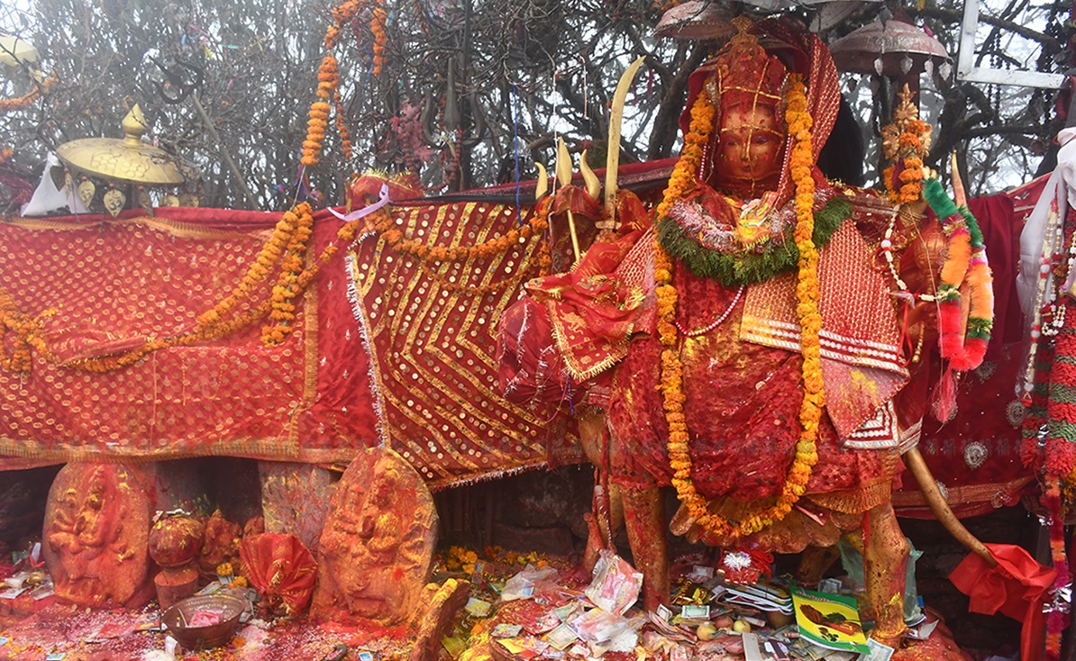 पाथीभरामा दसैँतिहारमा मात्रै ६१ हजार बढी दर्शनार्थी