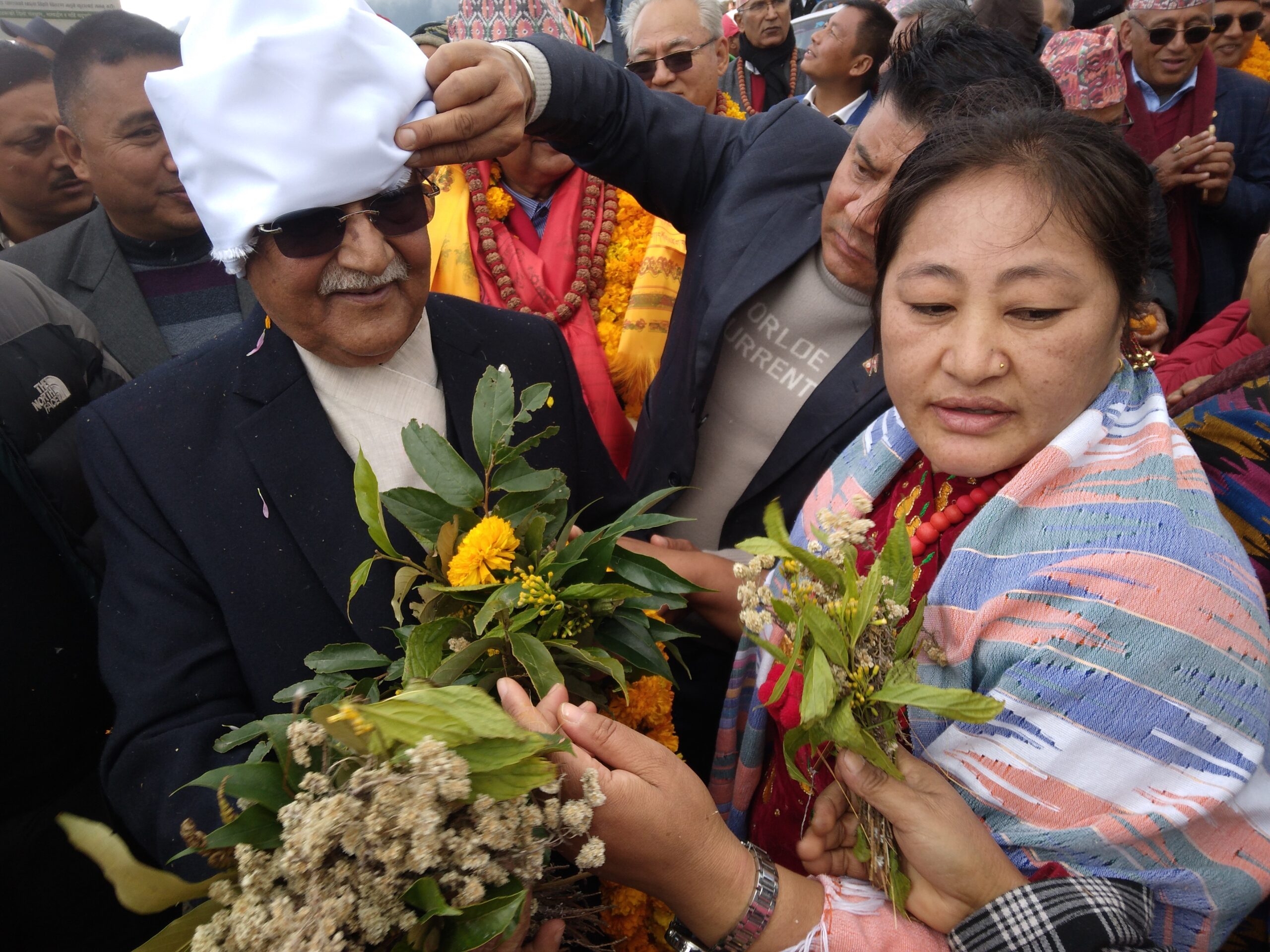 केपी ओलीलाई भोजपुरमा भव्य स्वागत