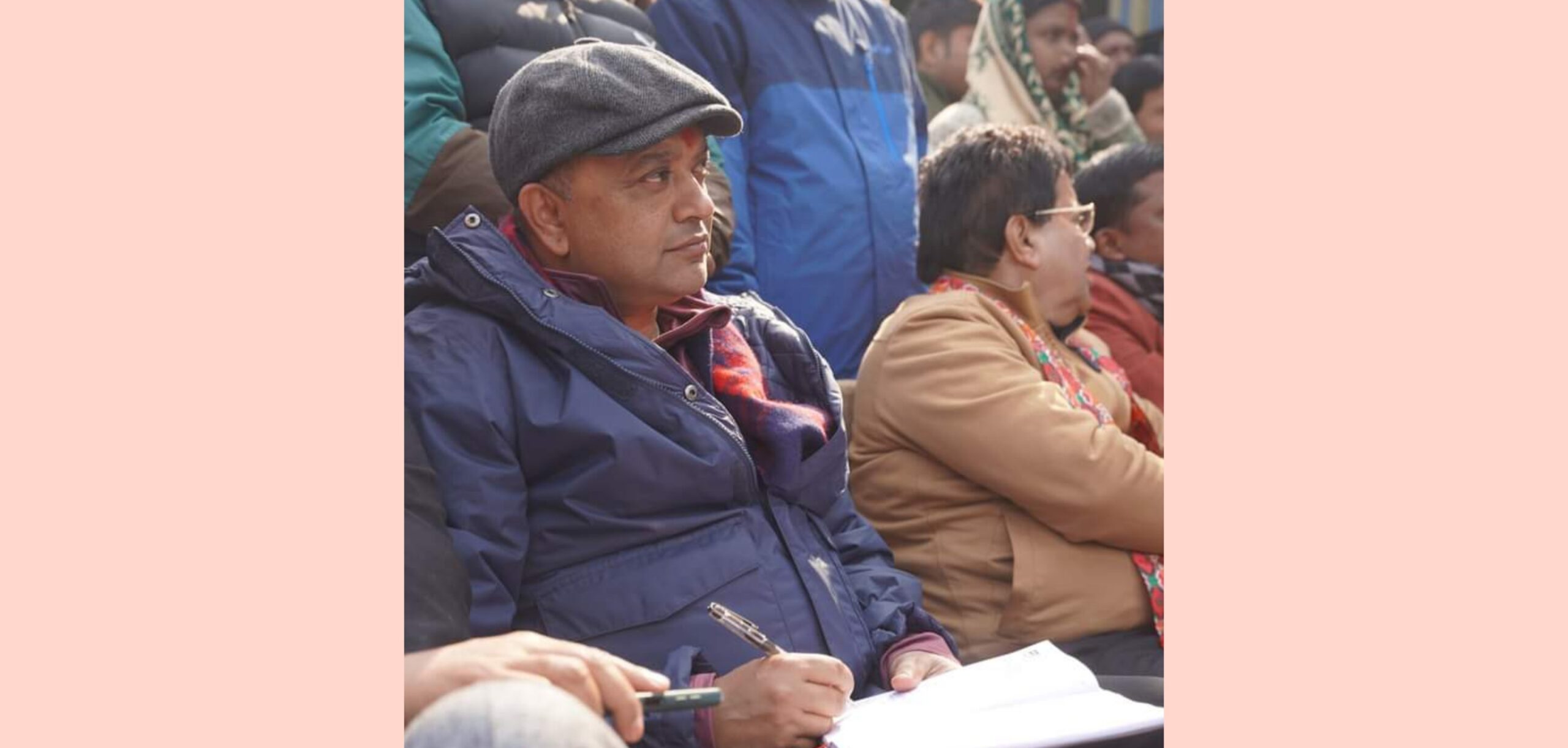 गाउँ गाउँमा पुगेर जनताको कुरा सुन्दै गगन थापा