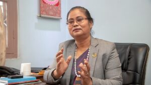सरकारले काम सुरु गर्छ, टुङ्गोमा पुर्याउँदैन: सांसद चौधरी