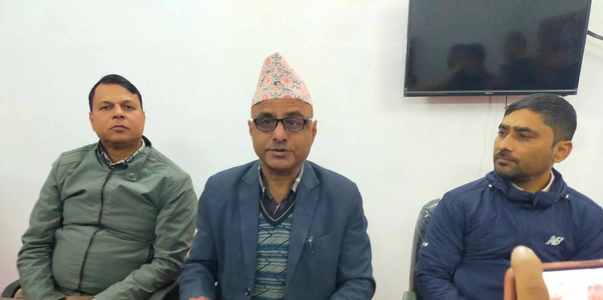 आत्मकेन्द्रीत हुँदा सहकारीमा समस्या : मन्त्री भण्डारी