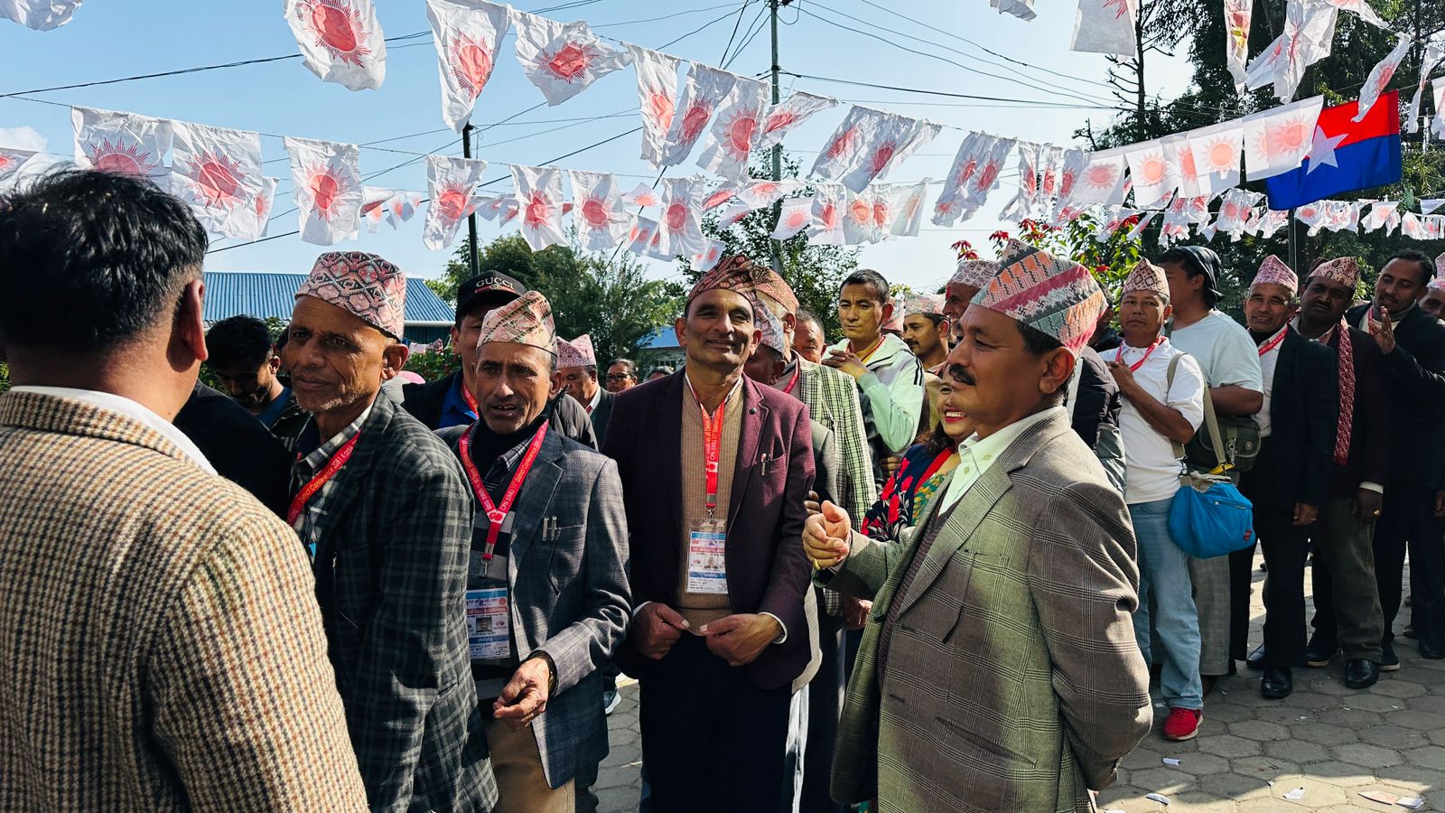 एमाले इलाम अधिवेशन : नेतृत्व चयनका लागि मतदान हुँदै