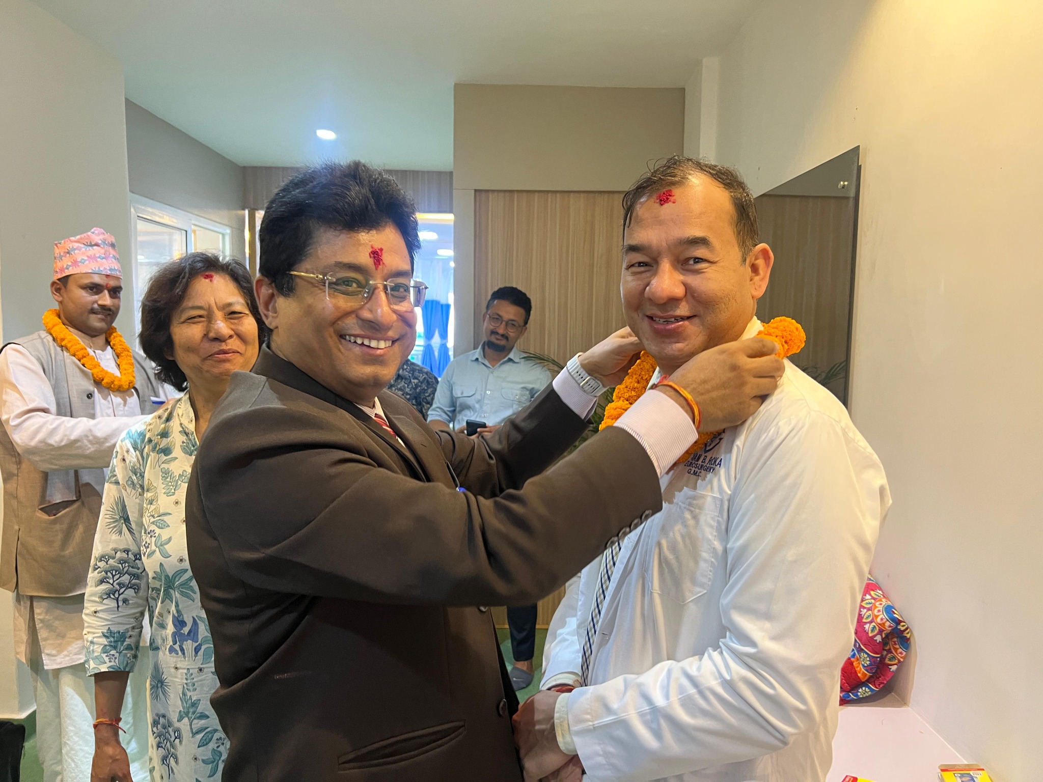 विराटनगर छोडेका डा. रोक्काको जिएमसी पोखरामा सेवा सुरु