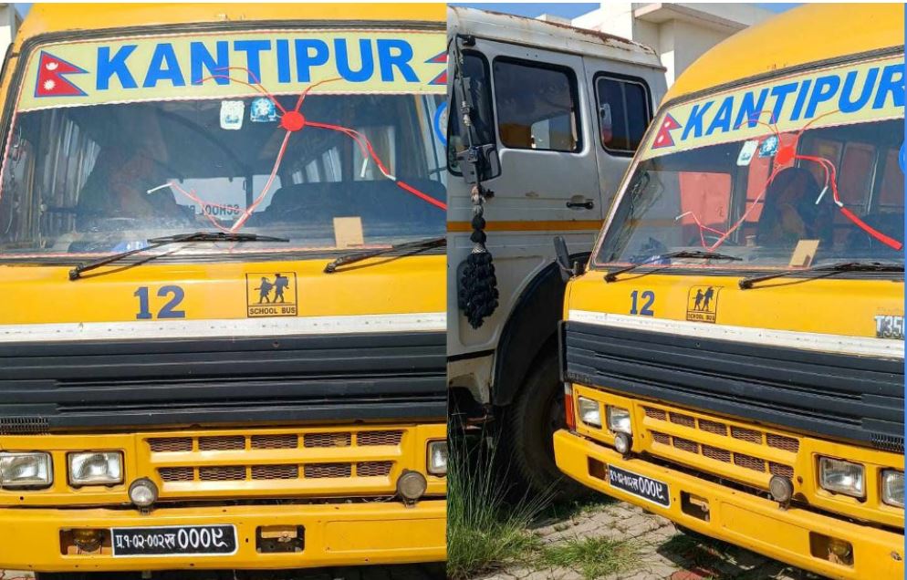 कान्तिपुरको बसमा कुर्ता तस्करी